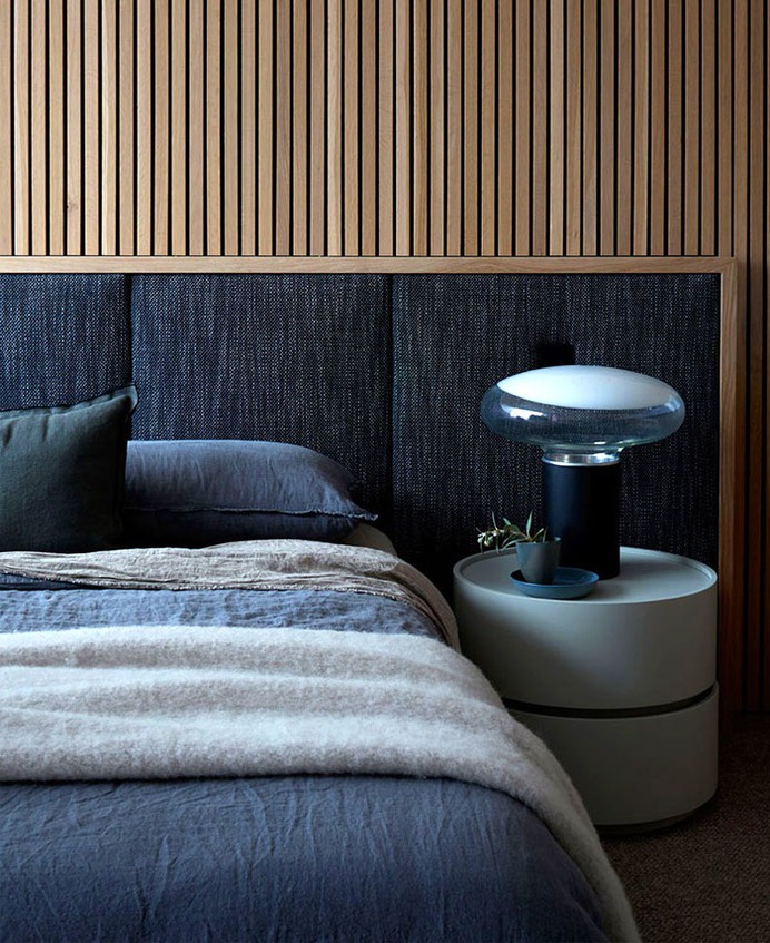 62 Minimalist Bedroom Ideas That Are Anything But Boring - #bedroom #minimalist #design #decor #furniture