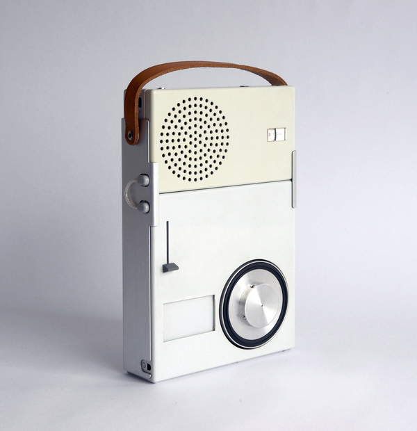braun__dieter_rams_08.jpeg (990×1024) #dieter rams