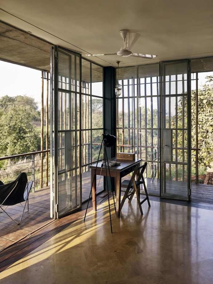 The Riparian House by Architecture BRIO