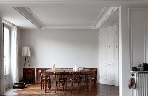 A Way To Tell You Everything By Saying Nothing #old #architecture #fancy #white