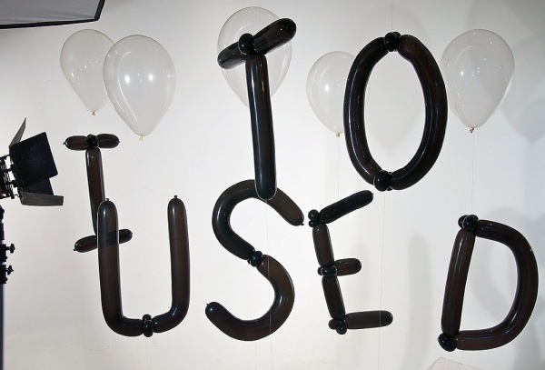 The Studio of Williamson Curran #balloons #graphics #motion #poetry #type