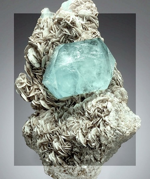 N E U R O M Æ N C E R #stone #art