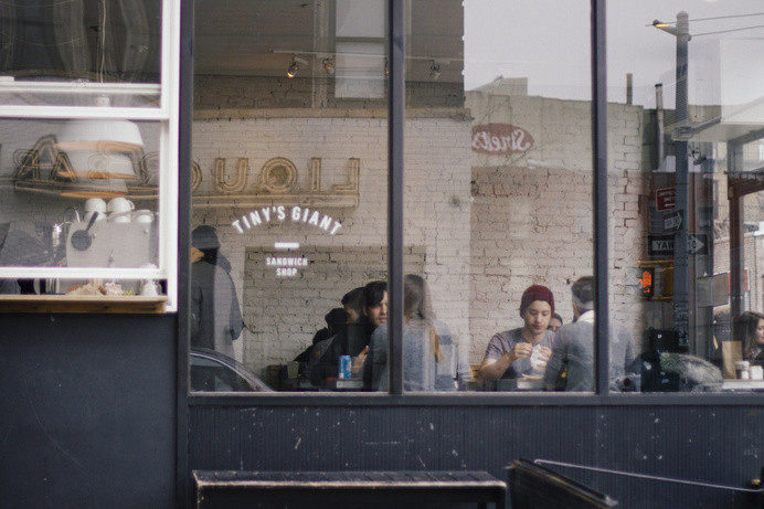 New York by Carolina Mariana #window #logo #restuarant #photography