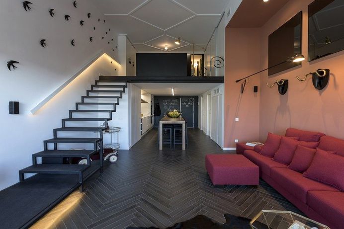 Lord Loft: The Romantic Palace for a Single Renovated by Tiovivo Creativo 11