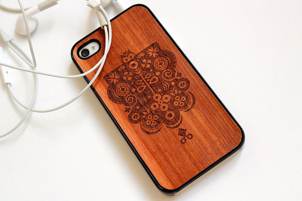 Jerome Berthemet for Kronex | iPhone 4 case #engraved #design #laser #iphone #case #hardcase #kronex