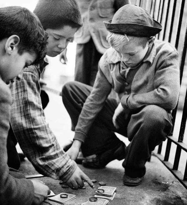 Black and White Photography by Stanley Kubrick #inspiration #white #black #photography #and