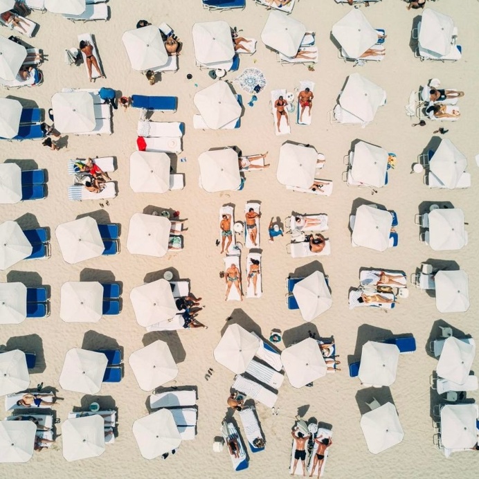 Beachscapes of Miami: Minimalist and Colorful Drone Photography by Luis Aguilera