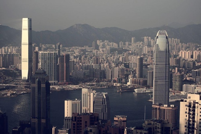 Victoria Harbour. Hong Kong. #picture #photo #asia #travel #view #colors #picture #shooting #hongkong