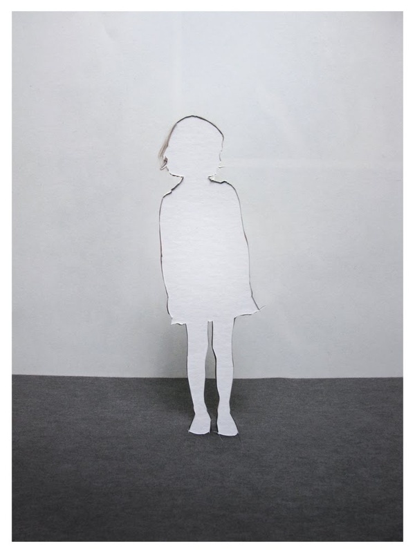 Glossom | Items | sample_small #out #photo #cut #girl
