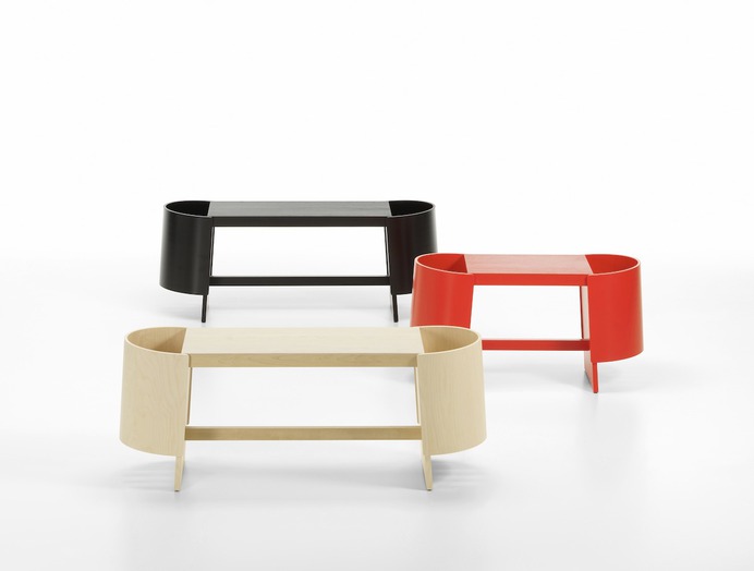 Kiulu Bench | Leibal Kiulu Bench by Koichi Futatsumata Studio