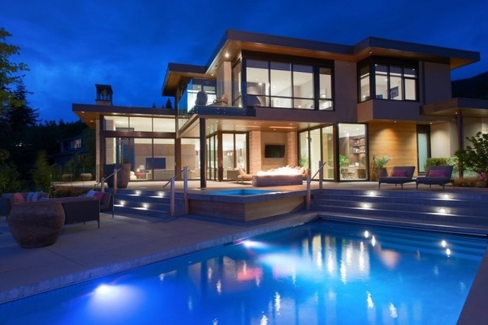 Defined by a Perfect Indoor Outdoor Experience: Burkehill Residence [Video] #architecture
