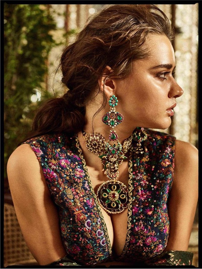 All About The Unique Sabyasachi Gem Jewelry: Heritage Jewelry