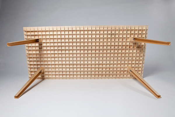 Kleinergleich5 by Ruben Beckers #modern #design #minimalism #minimal #leibal #minimalist