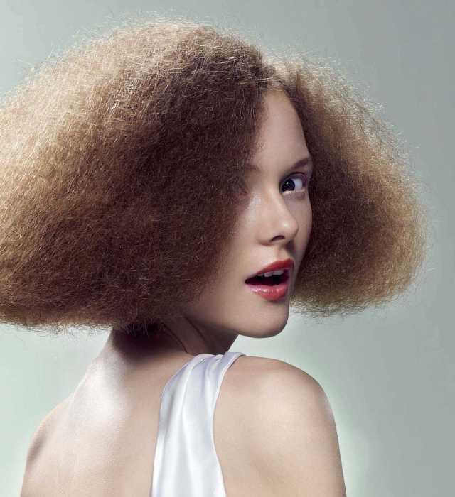 Glamour Photography by Iain Crawford #fashion #glamour #photography