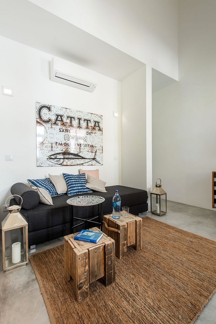 Casa da Lila – 1950s House Completely Rebuilt by Studio Arte