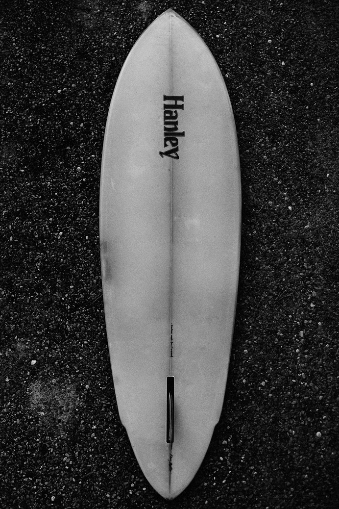 © julien roubinet for ice-cream headaches #surf #julien #hanley #roubinet #logo
