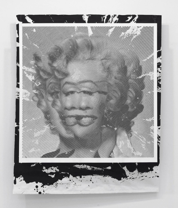 Yoo Hyun | PICDIT