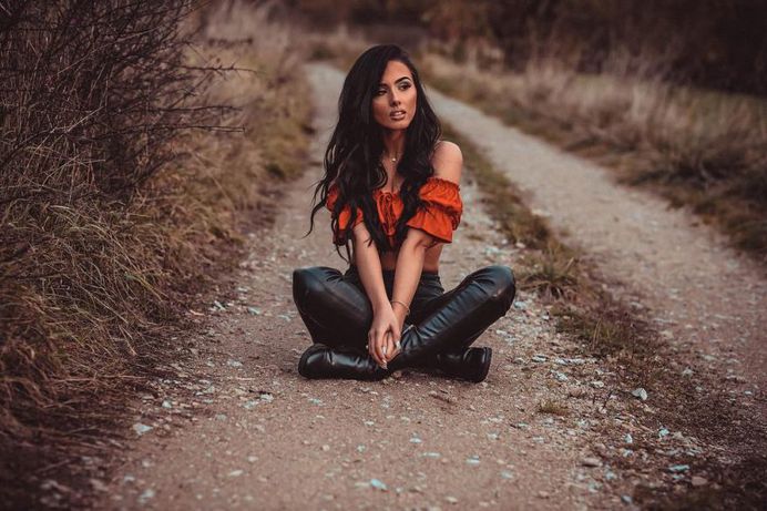 Beautiful Lifestyle Portrait Photography by Eva Steinberger