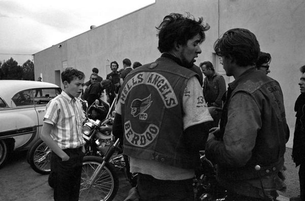 Riding With the Hells Angels by Bill Ray for LIFE | Iconology #ray #bill