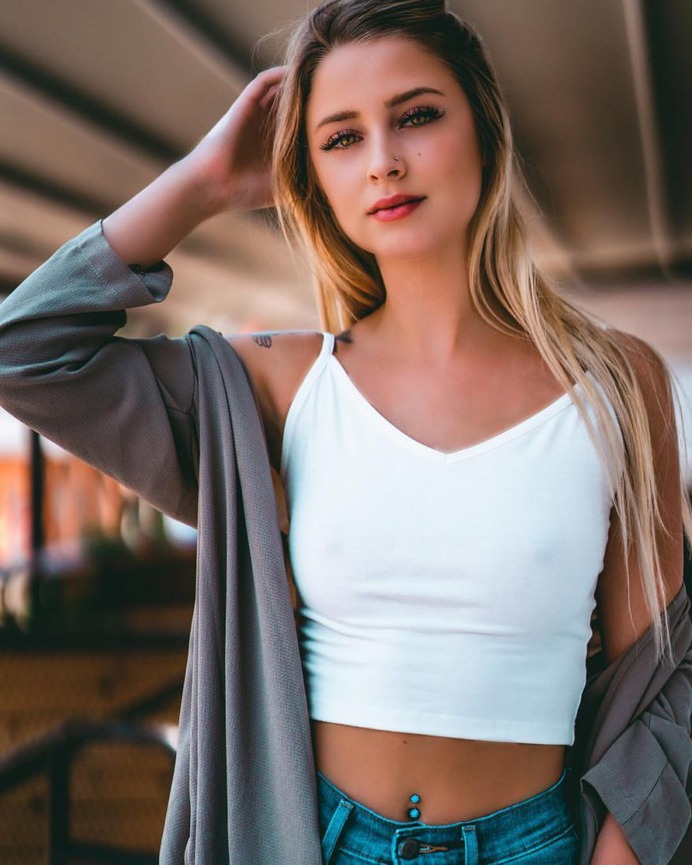 Gorgeous Lifestyle and Beauty Portraits by Jonathan Trieu Nguyen