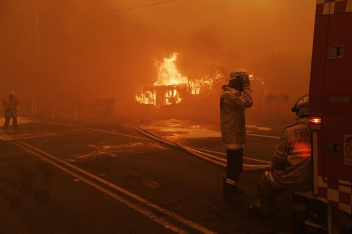 Nick Moir Documents The Massive Bushfires Across Australia