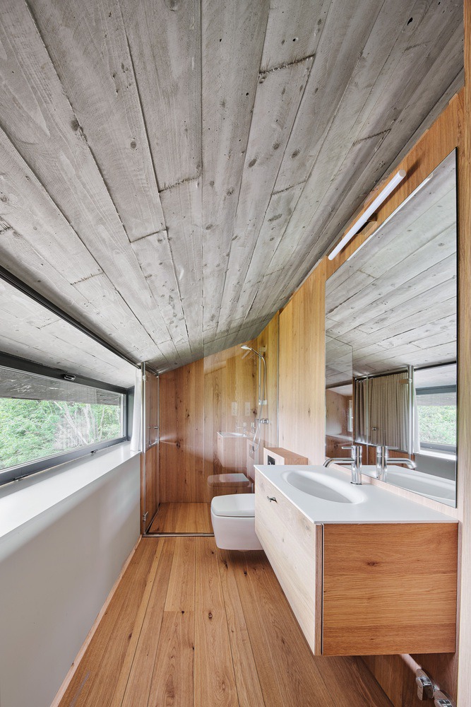 Landaburu Borda Rural House / Jordi Hidalgo Tané