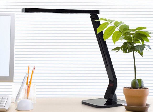 Natural Light Smart LED Tilting Head Desk Lamp #tech #flow #gadget #gift #ideas #cool