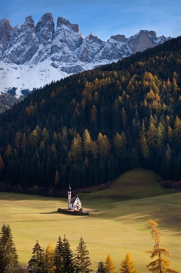 Pinned by #beauty #mountain #house #photo #dream #snow #landscape #freedom #photography #nature #heaven #forest #green