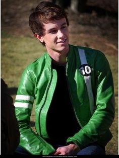 A phenomenal celebrity among kids and youngsters. Ryan Kelley celebrates his birthday today. Wish you a very happy birthday and for his fans, we bring his awesome Ben 10 Leather Jacket as Ben Tennyson. #ryankelley #bet10 #ryankelleyjacket #bentennyson #fiction #style #celebrity #celebration #birthdayblast