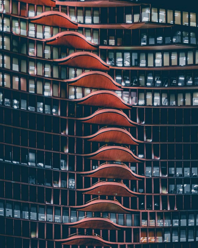 Aesthetics and Cyberpunk Street Photography by Nick Alfonso