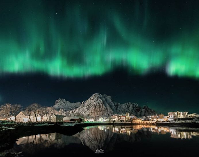 Lofoten Arctic Photography: Aurora Borealis and Northern Winter Wonderland by Steven Henriksen