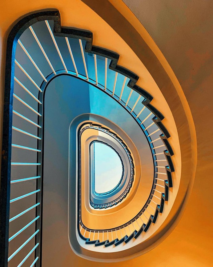Minimalist and Colorful Architecture Photography by Florian Zenk