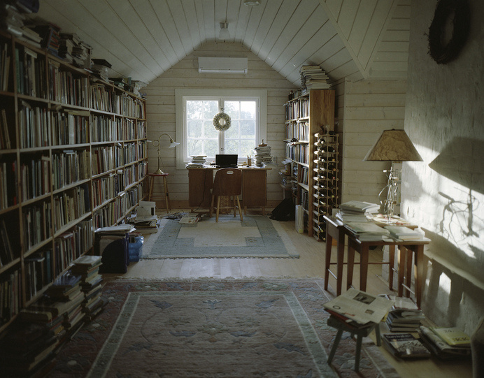 mamiya 7II | Flickr - Photo Sharing! #bookcase #books #library #attic