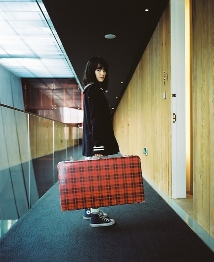 Buamai - All sizes | PENG LEI FILM STILL "A ROOM WITH CAT" (2010) | #suitcase #girl #photograpy