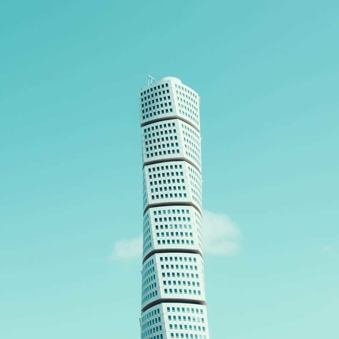 Spatial Interactions: Minimalist Architecture Photography by Jeroen Peters