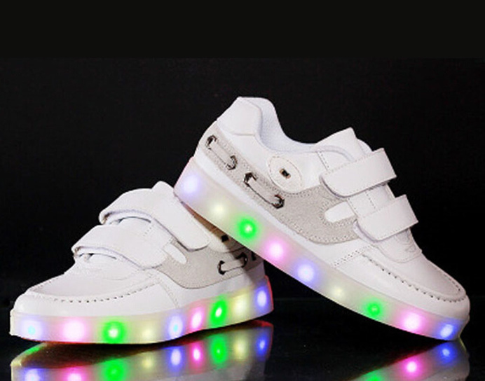 Kid's shoes hot style of male and female light up shoes seven lights
