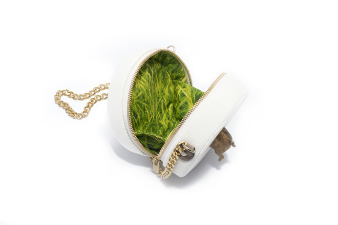 Image of Cerdo #lopez #grass #design #handbag #carla #inside