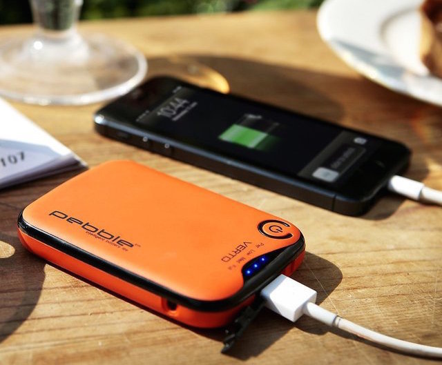 Pebble Verto Portable Battery Pack #tech #flow #gadget #gift #ideas #cool