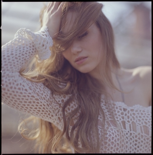 6881353342_f03754d368_b.jpg 800×810 pixels #woman #portrait #photography #vintage #film