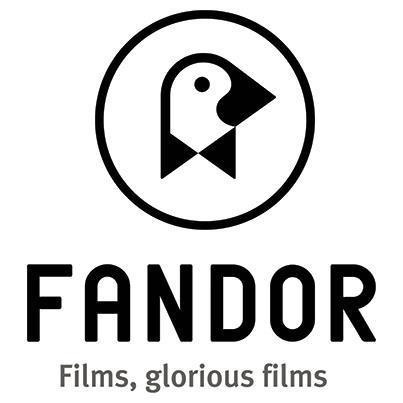 393000_537629382928384_1624602775_n.jpg 403×403 pixels #logo