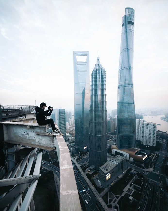 Breathtaking Rooftop Shots From Skyscrapers Of Shanghai by Anselm Wiethoff