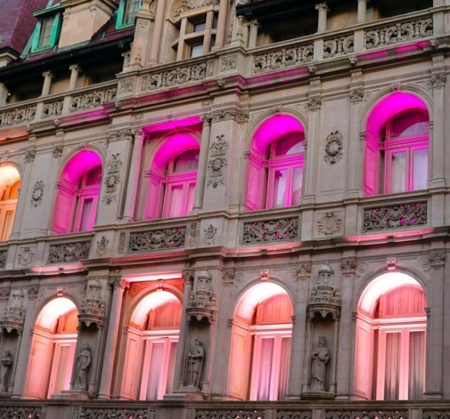 18 Cool Color Blocked Buildings | Brit + Co. #pink #building #lights