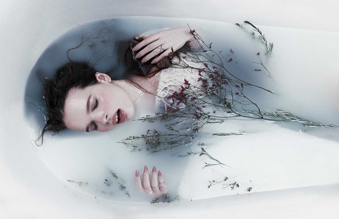 Fine Art Fashion Photography by Ilona Veresk