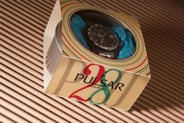 Courtney Goodhart Graphic Designer #pulsar #design #watch #type #package