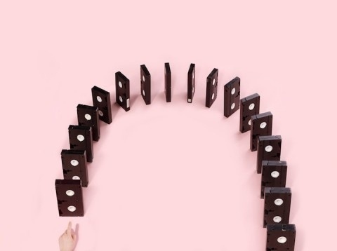 swissmiss | Andrew B. Myers #tip #pink #dominos #domino #b #myers #hand #andrew
