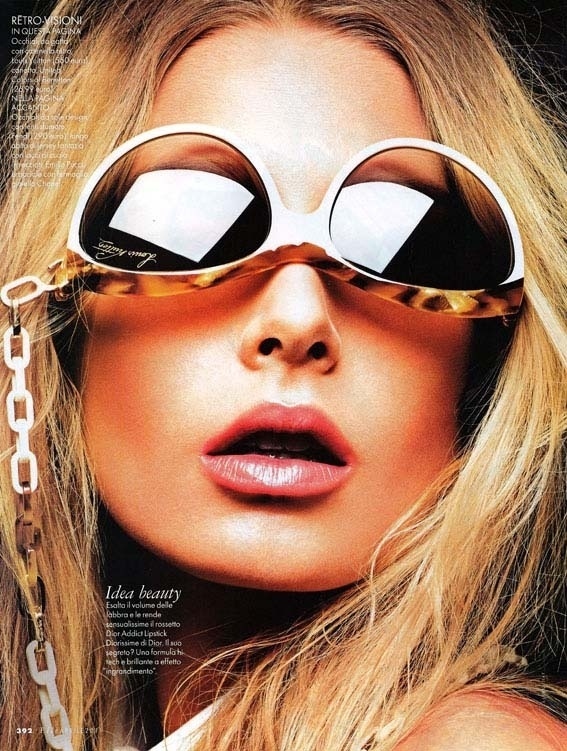 Hana Soukupova for Elle Italia April 2011 by Alexei Hay #alexei #italia #sunglasses #elle #soukupova #hay #hana