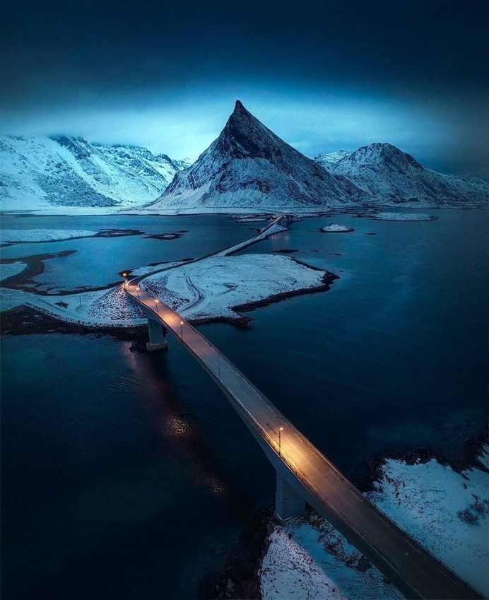 Spectacular Mountain Landscape Photography by Max Rive