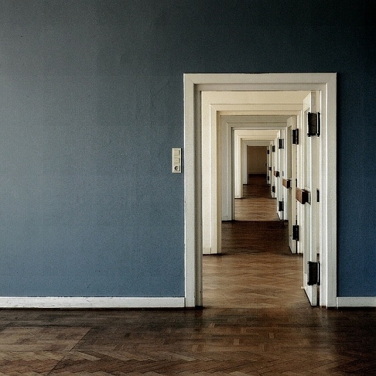 4546347940_b4ef405ef8_z.jpg (640×640) #door #photography #architecture