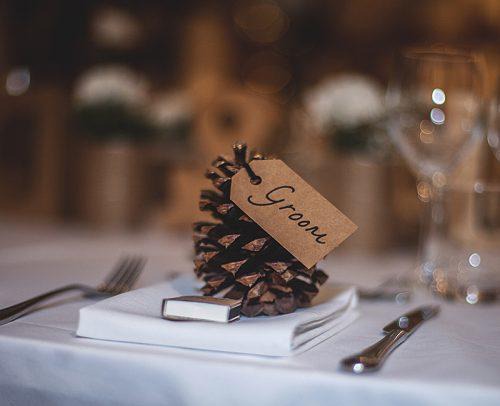 Whether in the blissful days of summer or the crisp mornings of winter, nature-inspired wedding is a popular choice for bride and grooms all over the country when it comes to their special day.