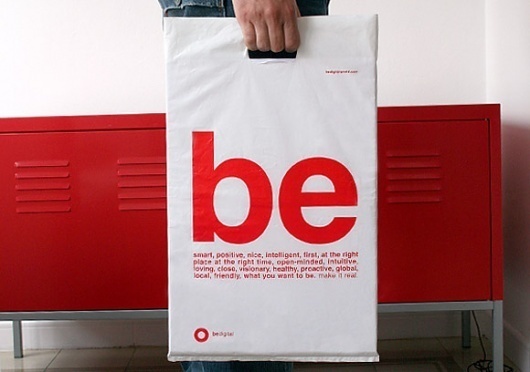 91-7-bedigital33.jpg (580×408) #helvetica #design #graphic #espluga